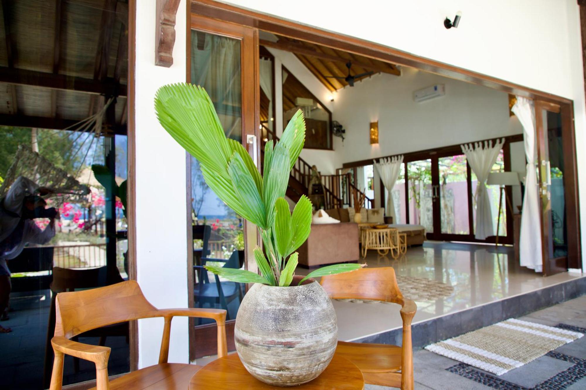 Villa Sunset Beach Gili Trawangan Kültér fotó