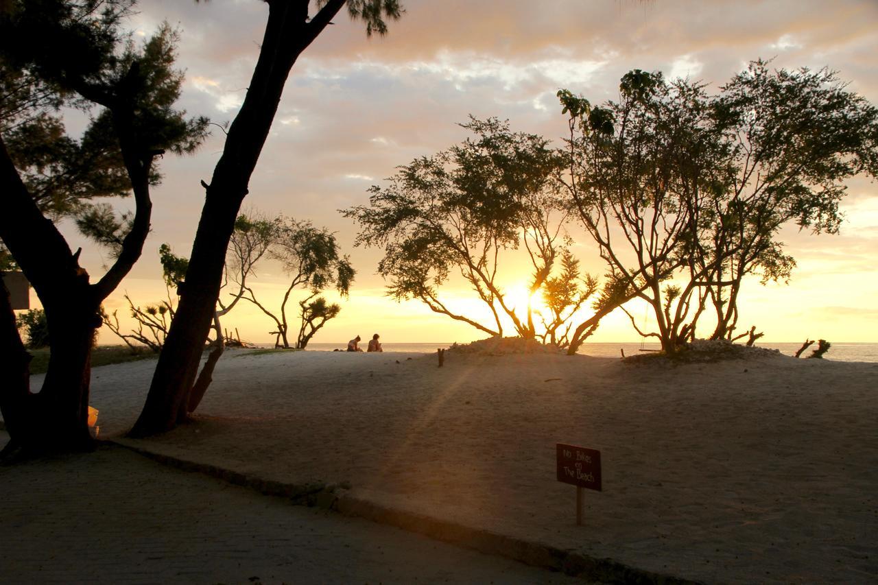 Villa Sunset Beach Gili Trawangan Kültér fotó