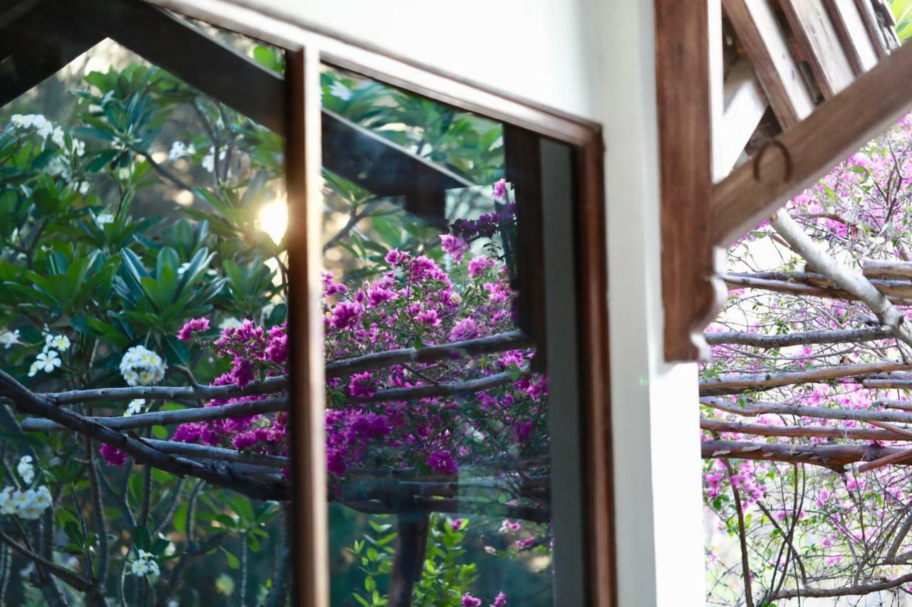 Villa Sunset Beach Gili Trawangan Kültér fotó