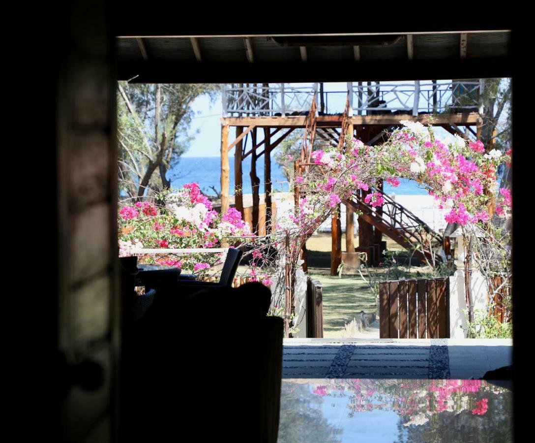 Villa Sunset Beach Gili Trawangan Kültér fotó
